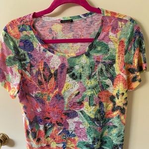 Women Blouse like new. Beautiful.